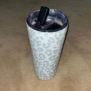 Cheeta print water bottle